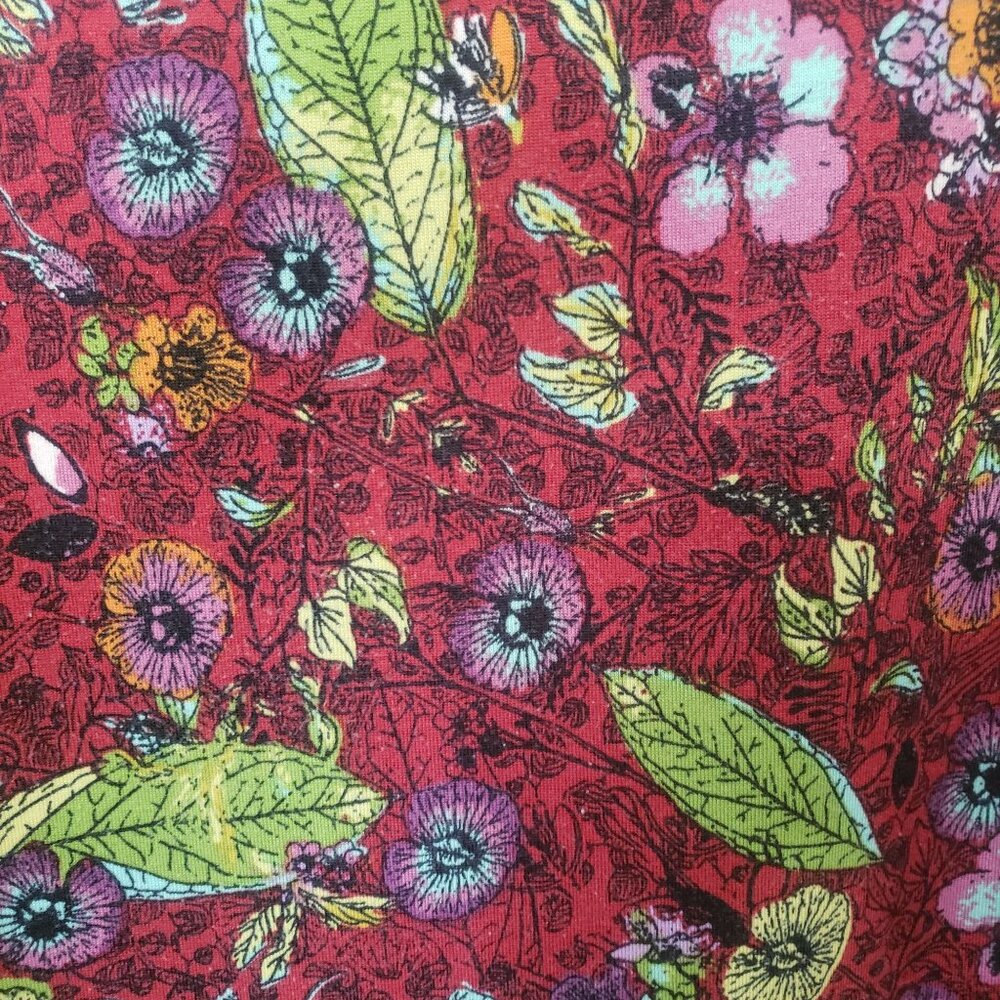 Lularoe Irma T Shirt Top Floral Leaf High Low Hemline Floral Size S - Picture 5 of 5